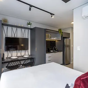 Charlie Alves Guimaraes Pinheiros Apartamento